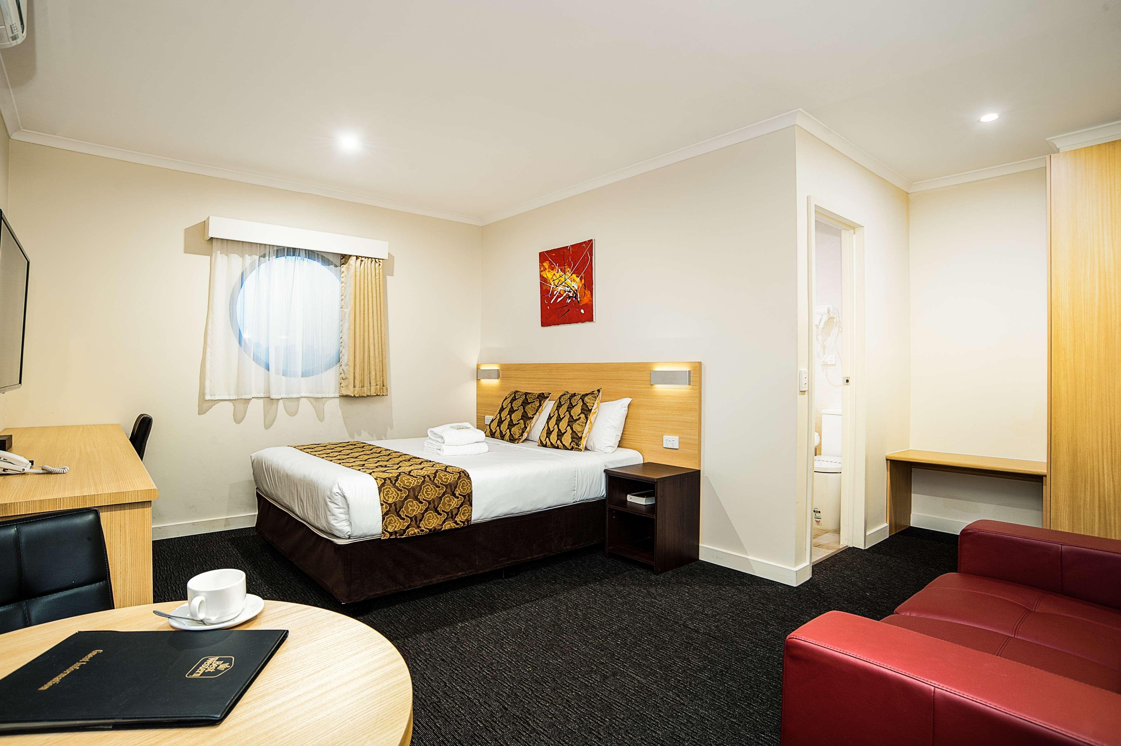 Best Western Mahoneys Motor Inn Melbourne Exterior photo